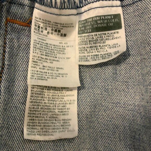 Levi’s Blue Light Wash Cotton Denim Jacket Small - Picture 10 of 11